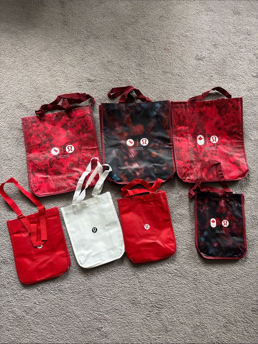 NWT Lululemon reusable Bags Lot